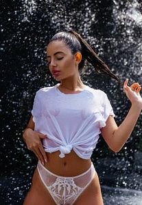 Детализированные фото и отзывы Лейла