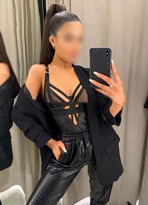 Брюнетки, Дарья - фото и отзывы