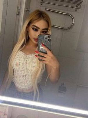 Подробные отзывы для девушки Эмили