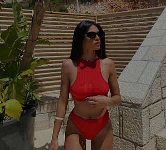 Реальные фото Микаэла